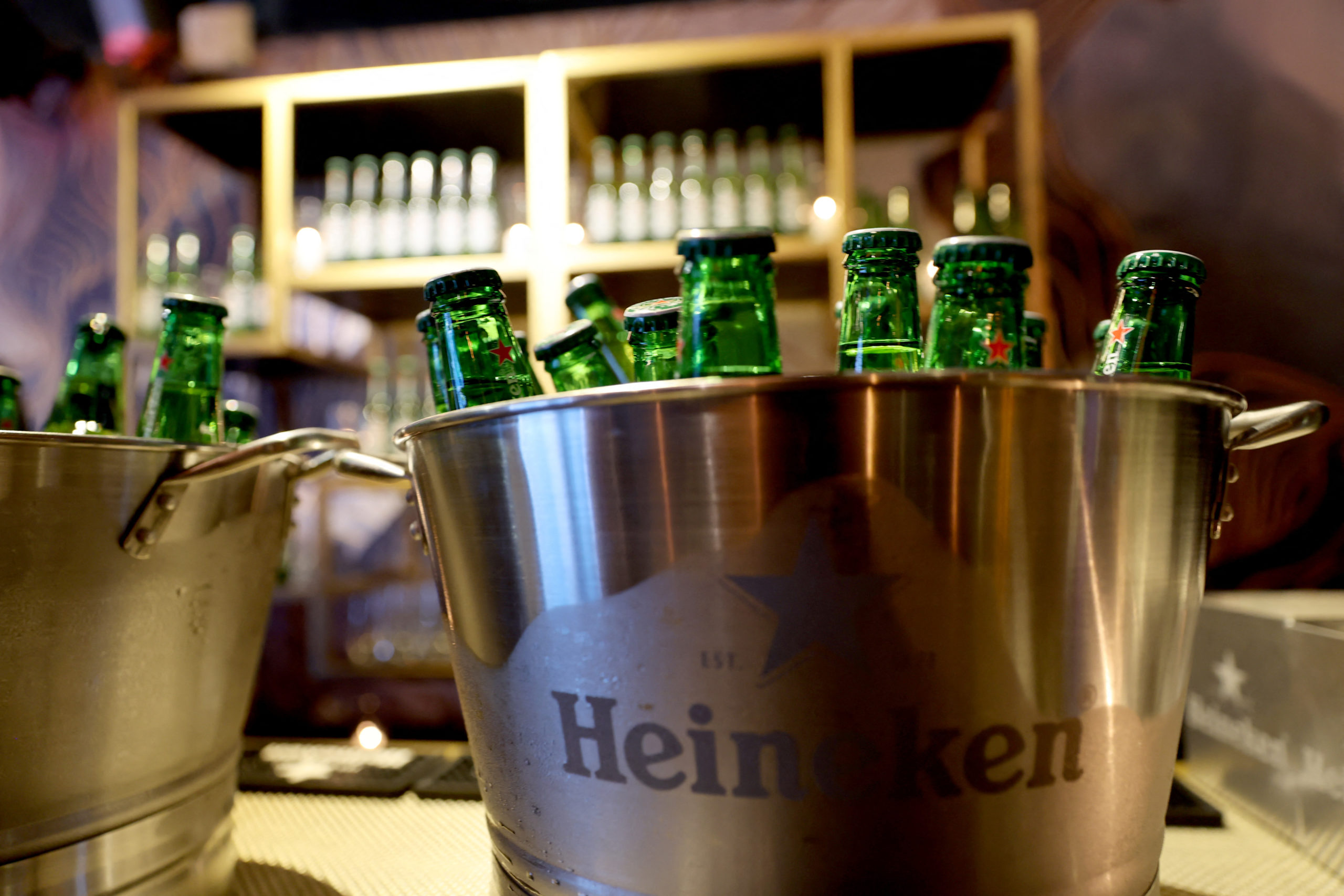 Heineken Carlsberg And Universal Music Join Russia Exodus Inquirer