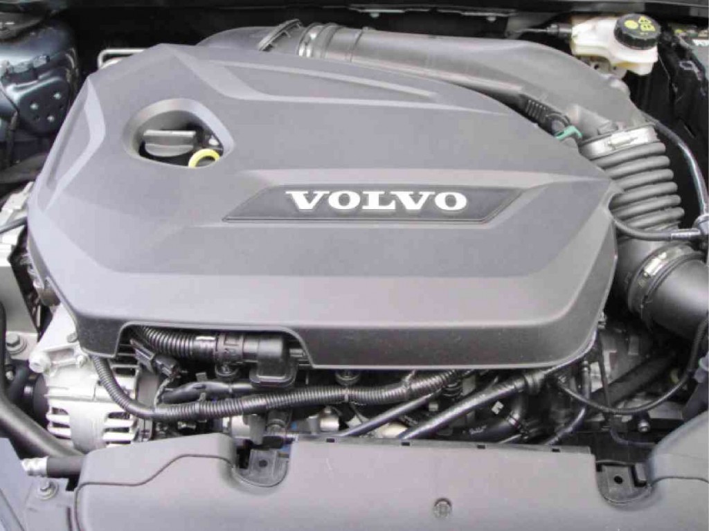 Volvo: 1.6-liter direct injection turbo petrol engine