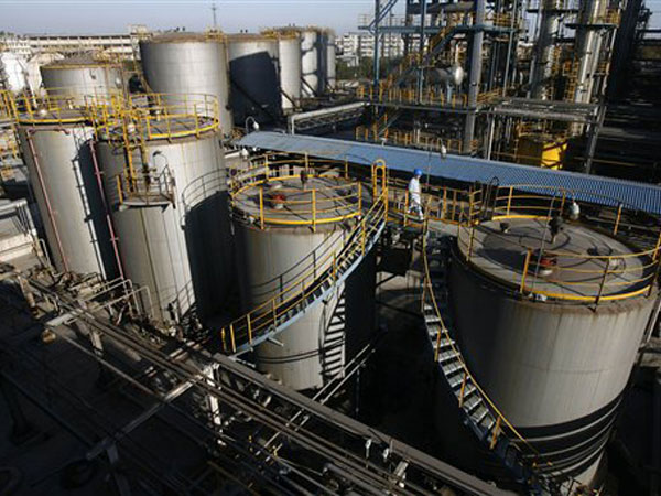 China-Sinopec-oil-refinery