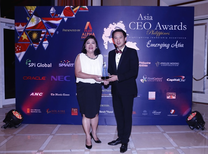 SM Supermalls’ Annie S. Garcia, President and Steven T. Tan, Senior Vice President, received the Capital One CSR Company of the Year finalist award for SM Cares, SM Prime’s corporate social responsibility arm. 