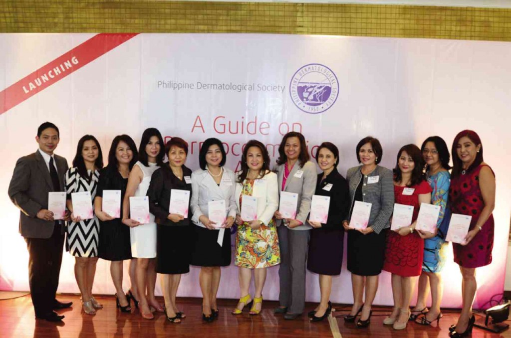 FROM left: Doctors Winlove Mojica and Carolina Carpio, PDS social media administrator and skin safety campaign head, respectively; Riza Magallon, A. Menarini Philippines senior brand manager; Doctors Pacita Belisario, PDS Southern Philippines Chapter secretary; Georgina Pastorfide, A Guide on Dermocosmetics in Acne (GDA) author; Noemie Salta-Ramos, PDS board director and head of communications cluster and GDA cochair; Ma. Purita Paz-Lao, PDS committee on public relations and external affairs head and GDA chair; Digna Almeida, A. Menarini Philippines medical director; Rosalina Nadela, PDS president; Mary Jane Uy, Zharlah Flores and Maria Juliet Macarayo, GDA authors; and Teresita Gabriel, PDS immediate past president. 