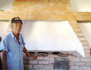 SALVADOR Bayot, who learned the traditional pugon design from a Pampango artisan, is Nurture Village’s resident mason.