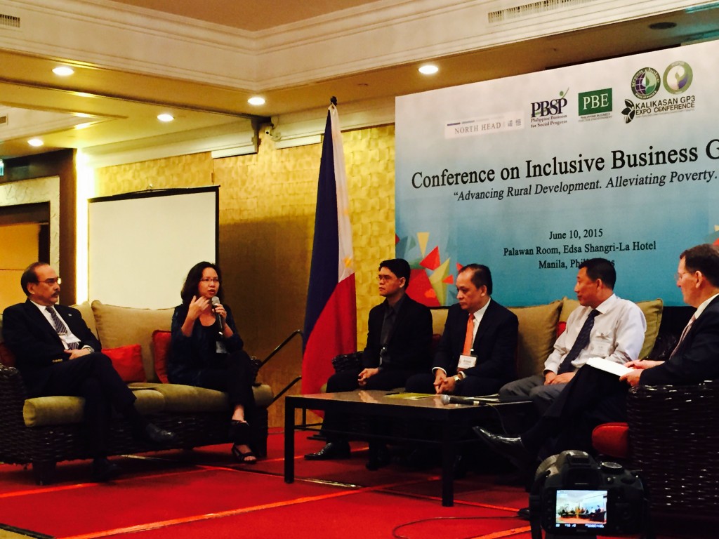 Panelists discuss policies on rural development and poverty alleviation in the Philippines and in Asia during a conference on inclusive growth in Mandaluyong City on Wednesday. PHOTOS BY YUJI GONZALES