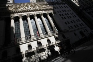 This July 15, 2013, file photo shows the New York Stock Exchange in New York. US stocks dropped Monday as worry about a Greek debt default more than offset a positive reaction to big deals in the pharmaceuticals and homebuilder sectors.  AP PHOTO/MARK LENNIHAN
