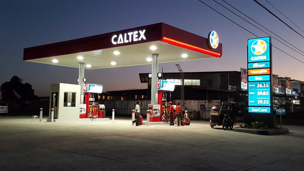 Actual shot of the Caltex service station along Antero Soriano Highway, beside Micara Plaza