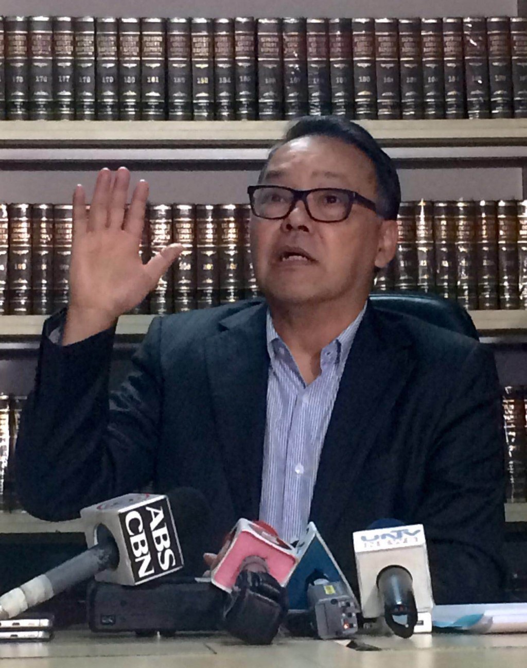 Atty. Ramon Esguerra, counsel of businessman William Go, holds a press conference in Makati City. RAFFY LERMA/PHILIPPINE DAILY INQUIRER