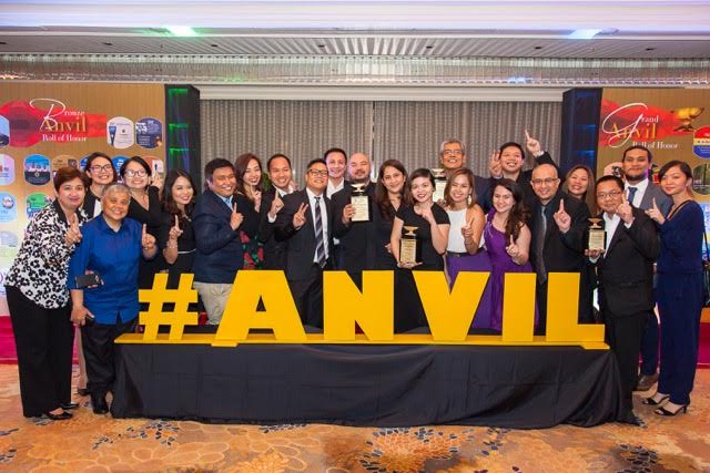 The Stratworks team is in high spirits after bagging the Anvil awards’ first-ever Agency of the Year award. (Photo courtesy of Tony Nievera)