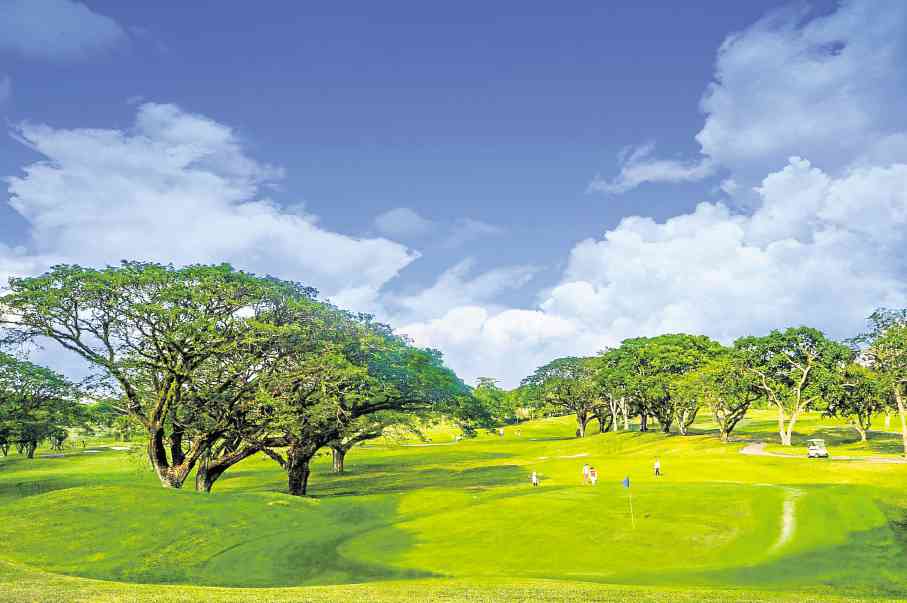 BEAUTIFUL Mimosa Golf Course at Filinvest Mimosa Estate