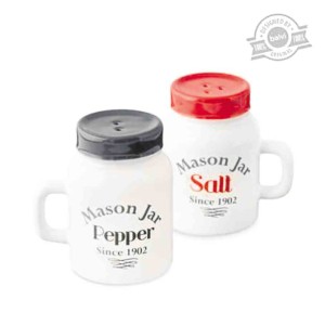 Mason Jar salt and pepper shakers