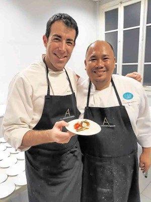 Chef Myke Tatung Sarthou, here with Allard Experience Chef Javier Castillo, took over the kitchen of 2 Michelin star restaurant El Club Allard for the first night of Madrid Fusion.