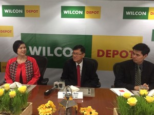 Wilcon chair and founder William Belo with daughter Lorraine Belo-Cincochan (Wilcon president) and son Mark Andrew Belo (Wilcon chief financial officer)