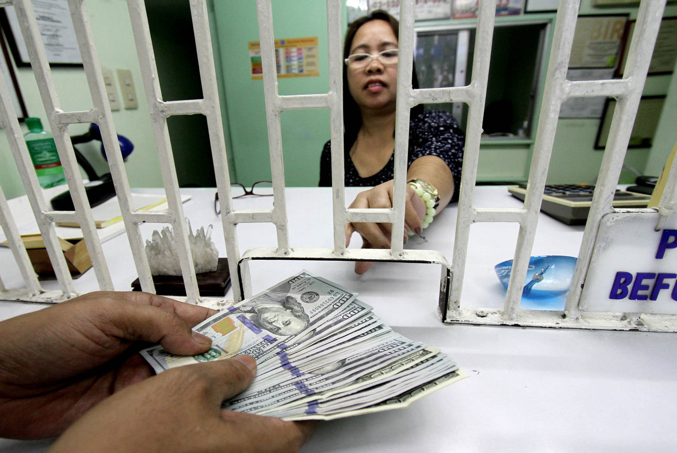 Dollar remittances from expat Filipinos off to tepid start in 2019