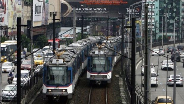 MRT 3 birds eyeview of trains