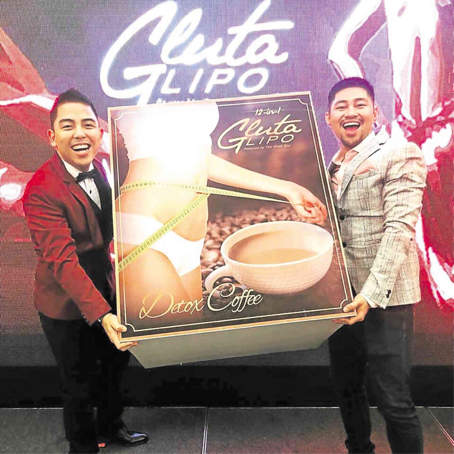 Leo Ortiz (right) and partner Jeff Tan with one of their products, a slimming and whitening coffee mix