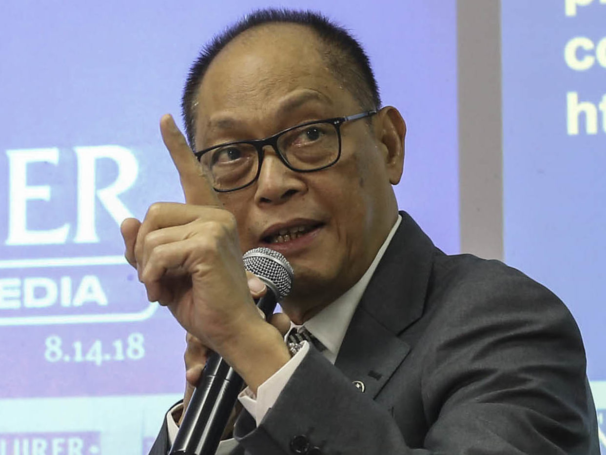 Recent bank hacking incidents in the country may be a case of inside job, BSP Governor Benjamin Diokno said on Tuesday.