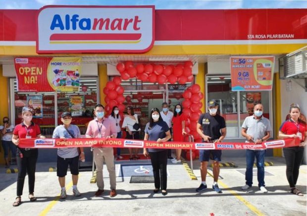 Alfamart opens first Bataan store | Inquirer Business