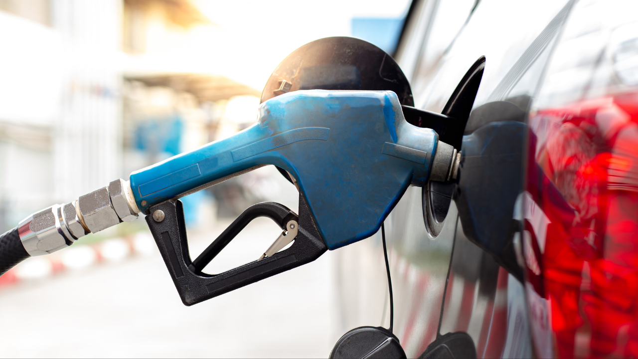 Oil price rollback from April 12: P1 per liter for gasoline, P0.35 per liter for diesel