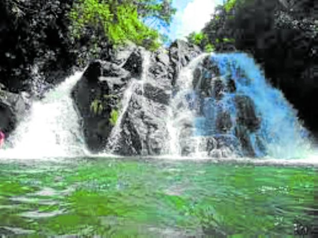 Lubong Nangoloan/Anghalo Falls —Lakwatserongrex.wordpress.com