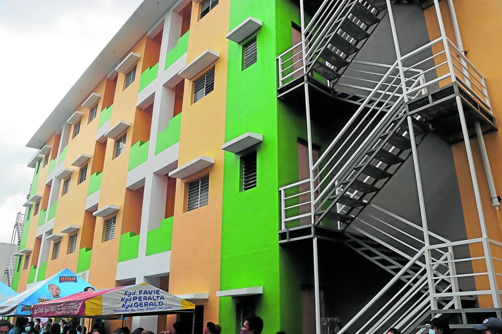 The completion of the resettlement buildings is part of continued efforts by DHSUD and its major shelter agencies to provide decent yet affordable shelter to disadvantaged Filipinos.