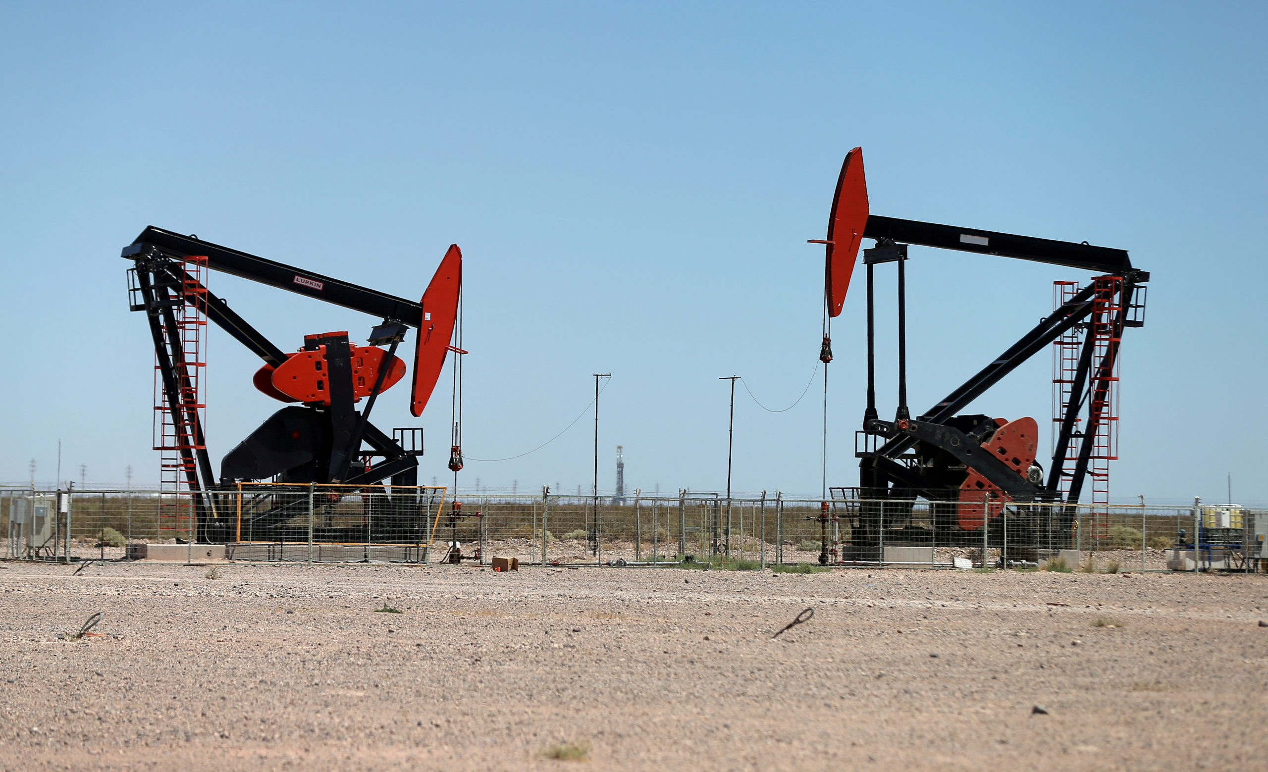 Oil prices slumps on August 22, 2022, ending three days of gains, as investors were concerned aggressive U.S. interest rate hikes will weaken the global economy and dent fuel demand.