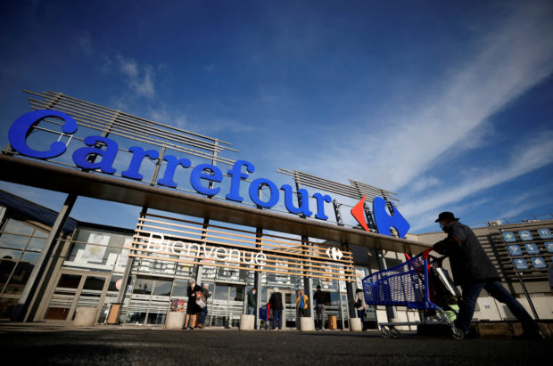 Carrefour outlet in France