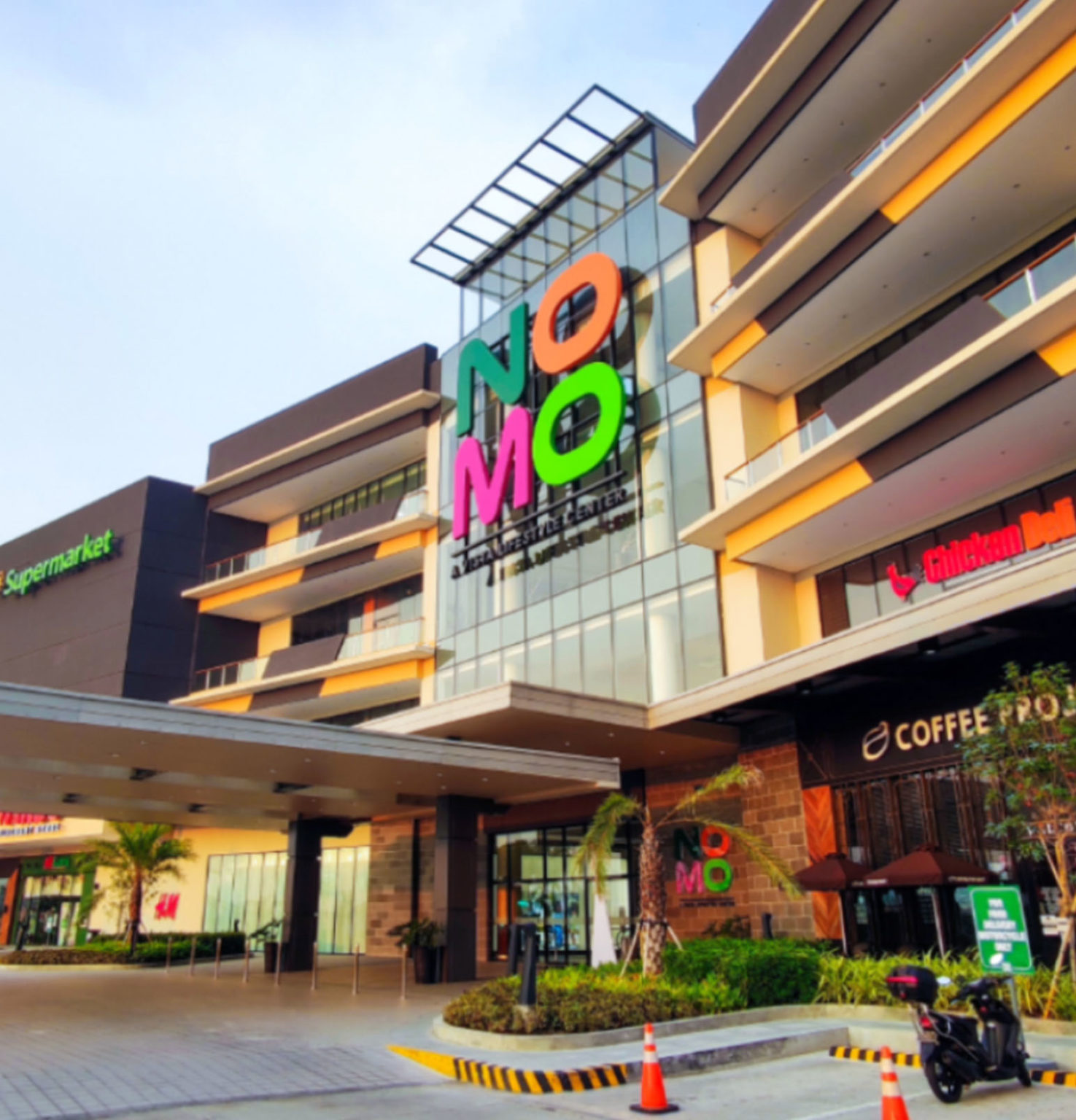 Vista Mall Redefines The Filipino Mall