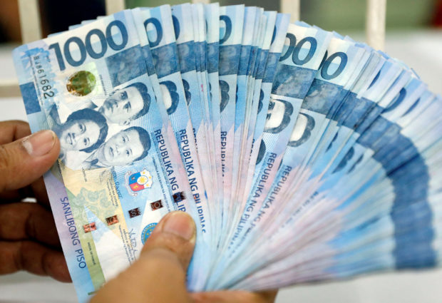 P1,000 peso notes