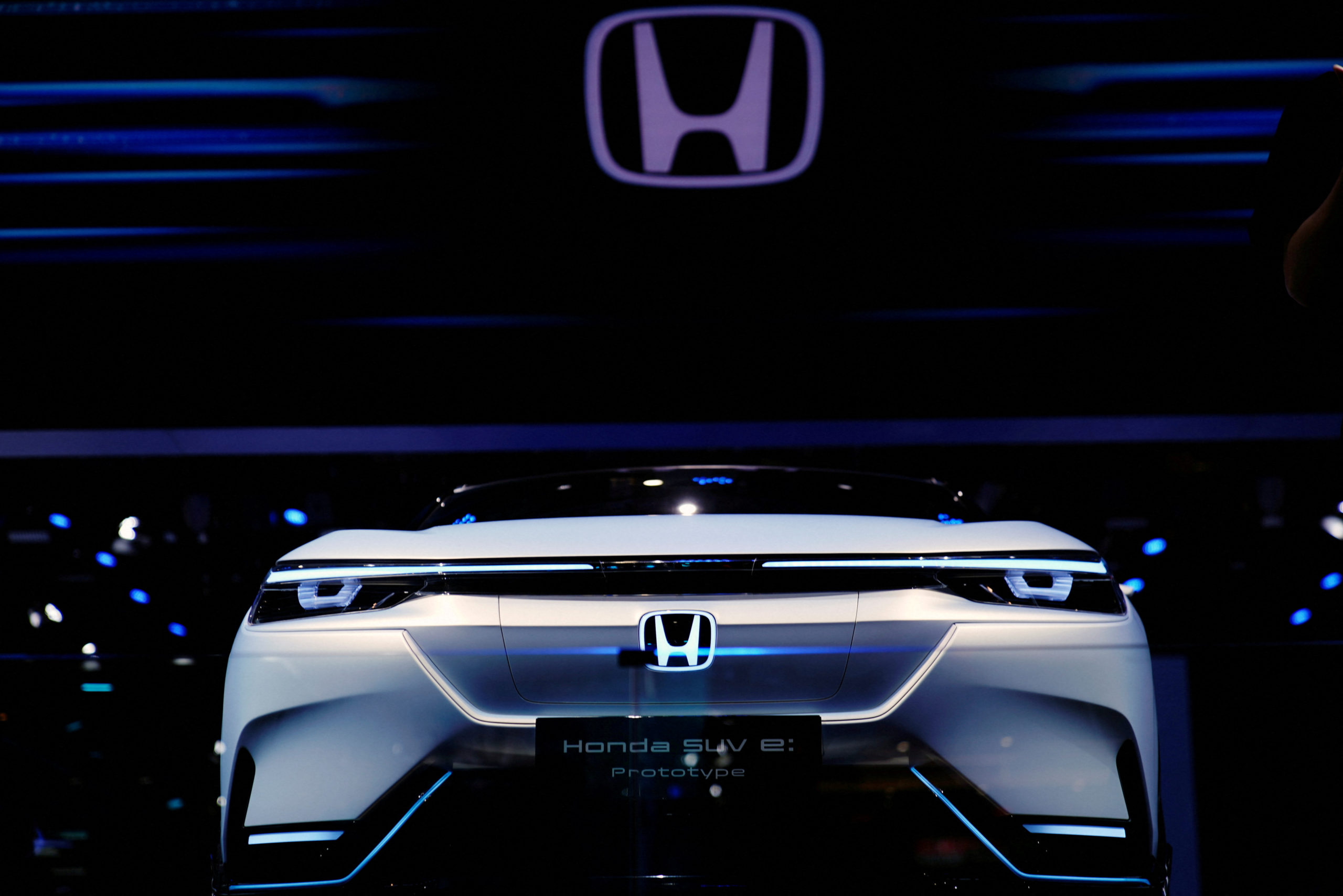 Honda shares soar 16% after buyback announcement