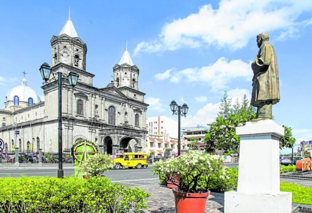 The Santo Rosario Church, site of the first anniversary of the proclamation of Philippine independence from Spain, is at the center of Angeles City’s heritage zone. —BRUNO TIOTUICO/CONTRIBUTOR