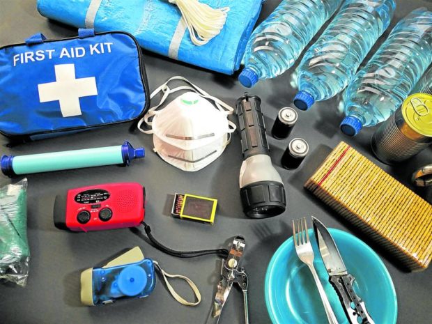 Prepare supply kits for the family in case of emergency.