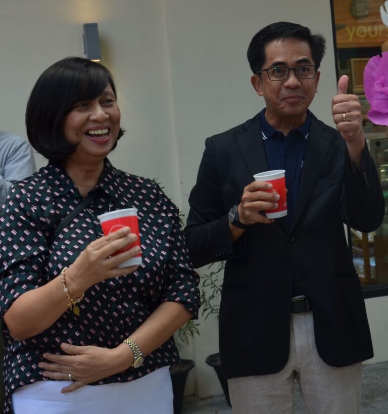 Best of both worlds Conti’s and Wendy’s PH open twinstore branch