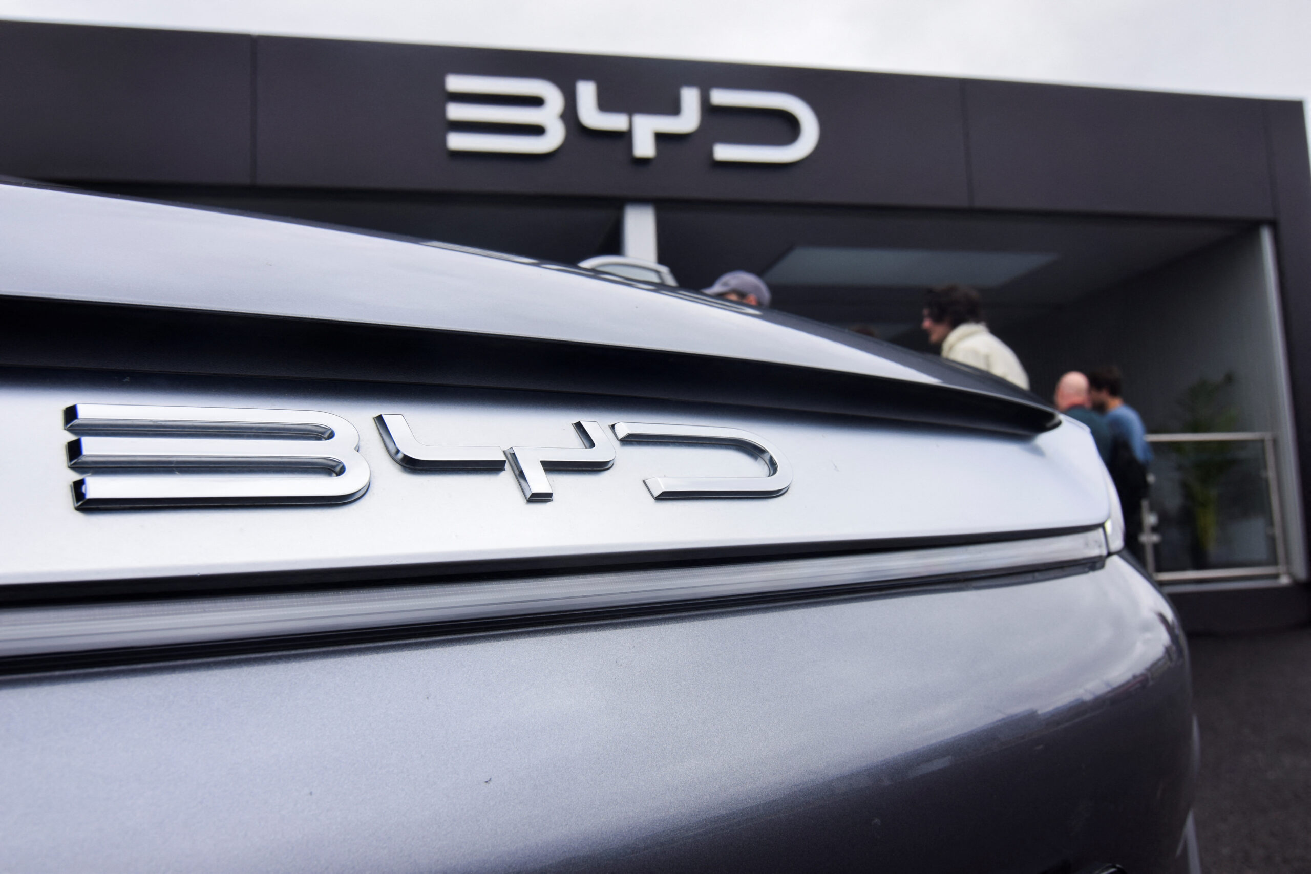 BYD Proposes $1-B Investment Plan To Build EVs, Batteries In India ...