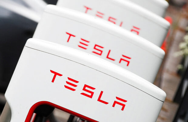 Tesla jumps as analyst predicts 0B value boost from Dojo