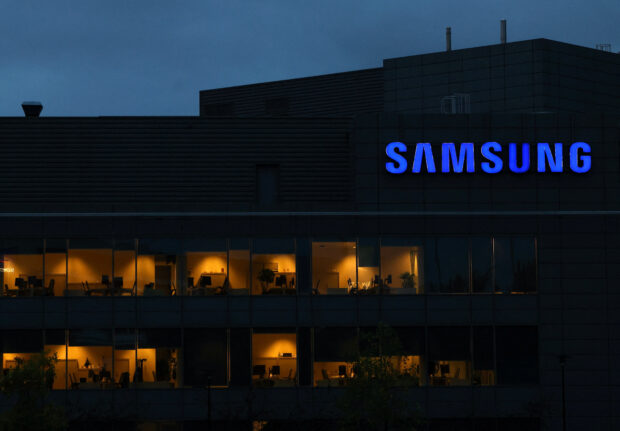 Samsung logo on top a Brussel's office