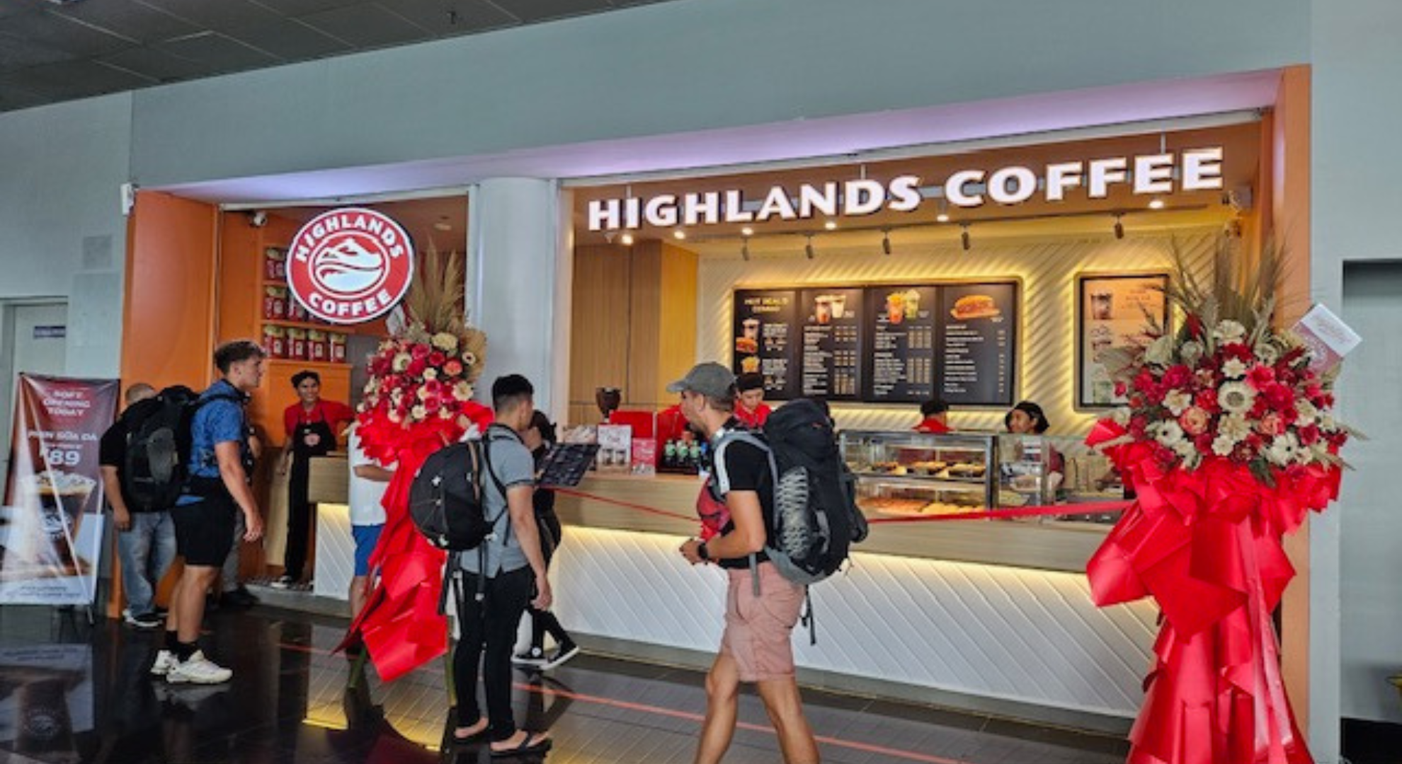 Jollibee’s Highlands Coffee eyes Vietnam IPO