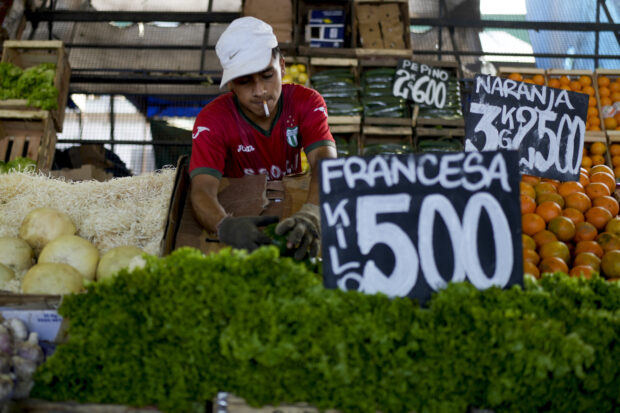 Argentina's annual inflation soars to 211.4%, highest in 32 years