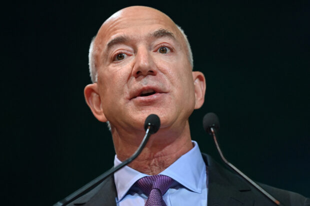 Bezos to sell up to 50 million Amazon shares