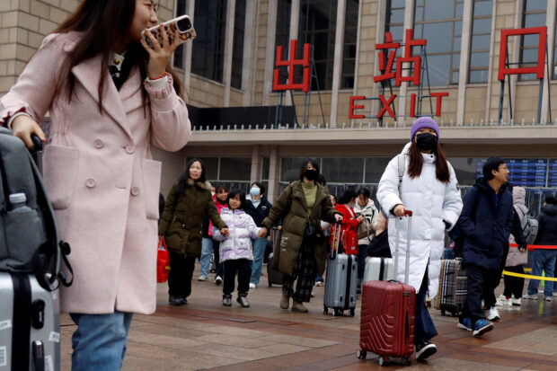 China tourism revenue during Lunar New Year holidays surged