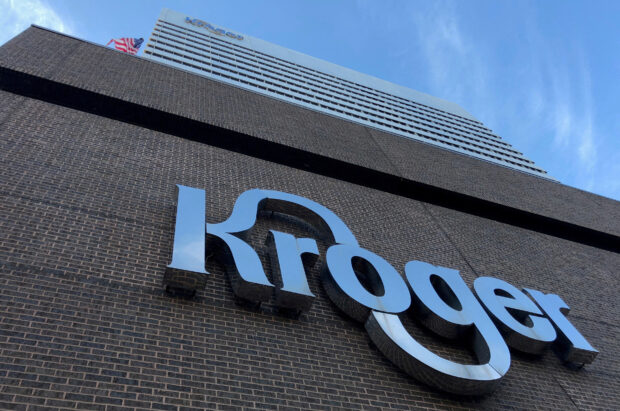 US FTC suing to block $25-B Kroger-Albertsons supermarket deal