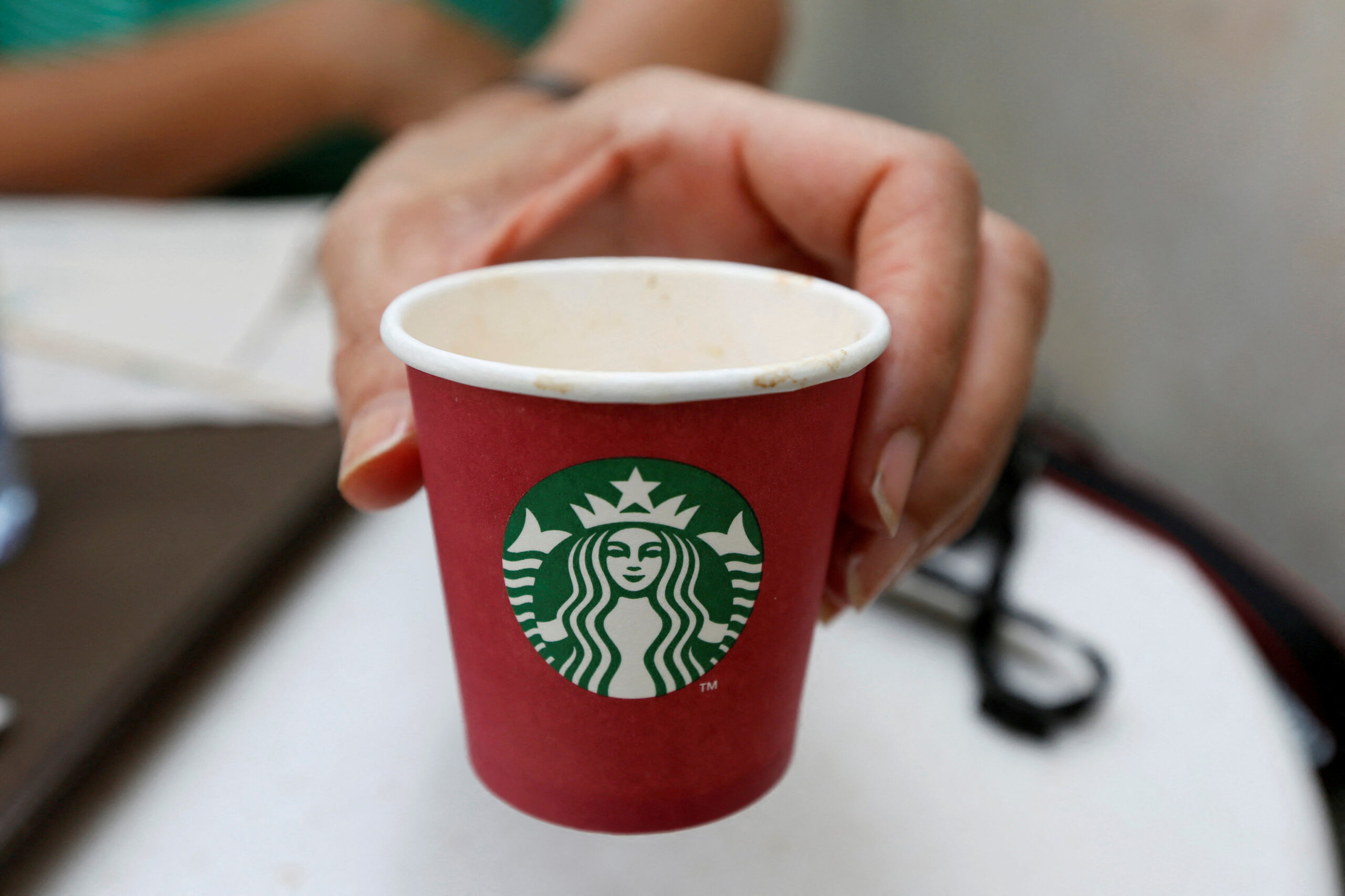 Starbucks, US union agree to form framework for bargaining