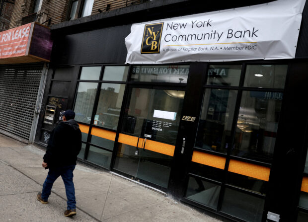 NYCB closes $1B capital infusion deal