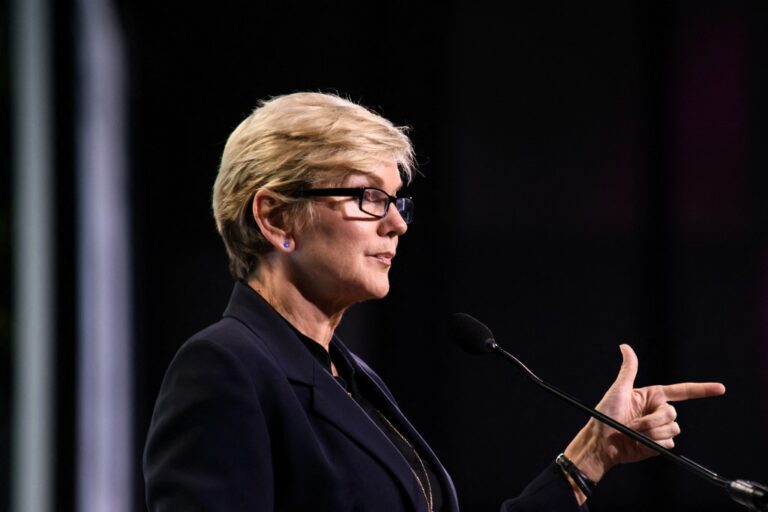 US oil stockpile to be refilled this year Energy secretary