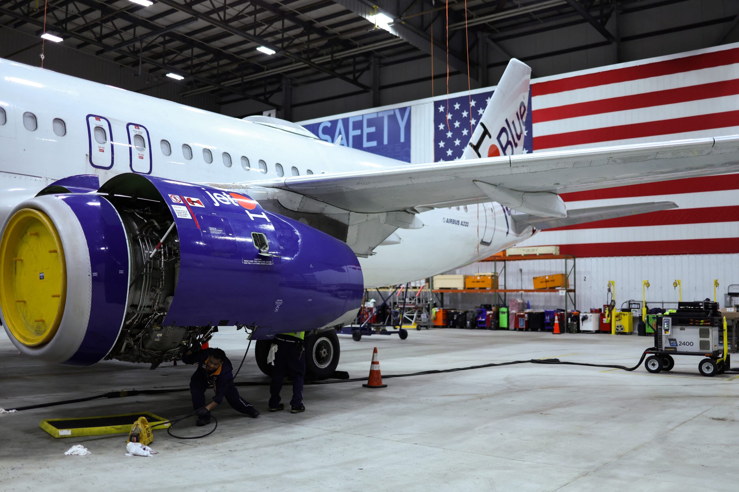 Maintenance staff shortage could clip aviation industry s wings