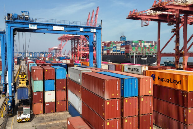 Chinese exports fell more than feared in March