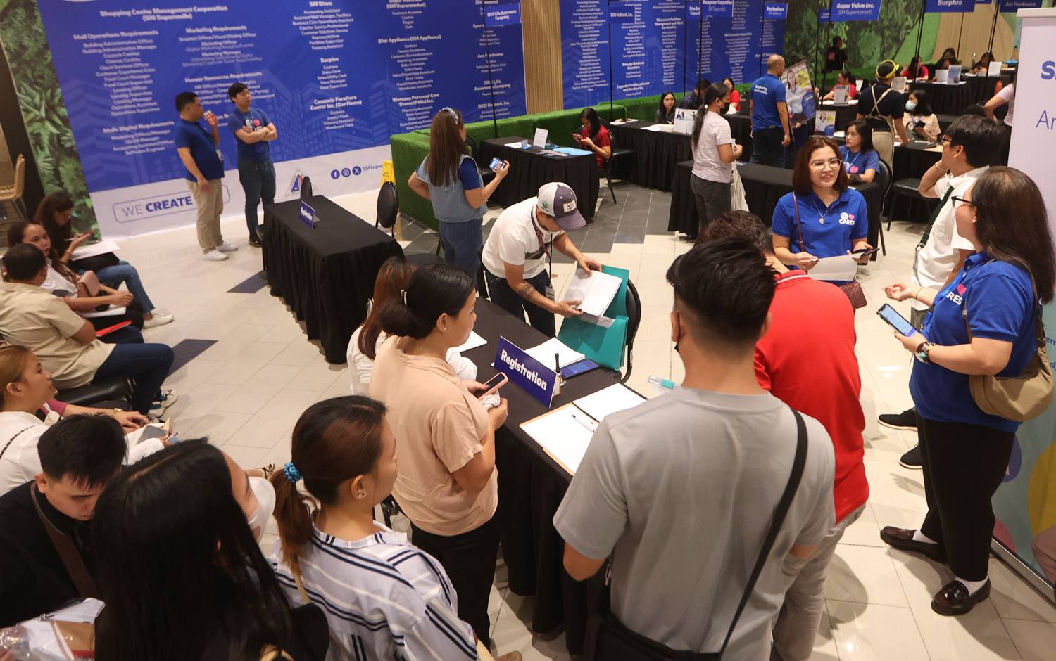 Philippine unemployment rate rose to 3.9% in March