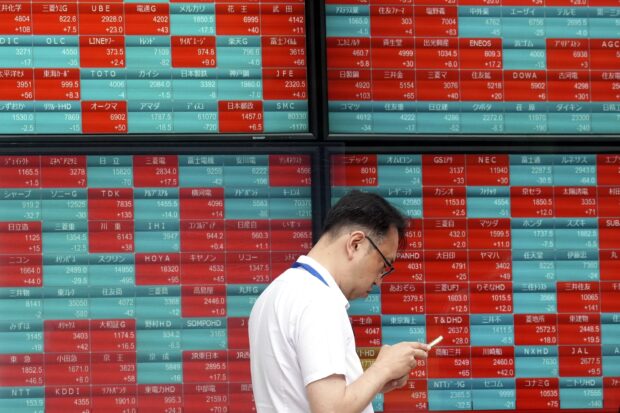 Asian markets mixed following hotter-than-expected US jobs report