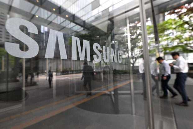 Samsung workers in S. Korea stage first ever strike: union
