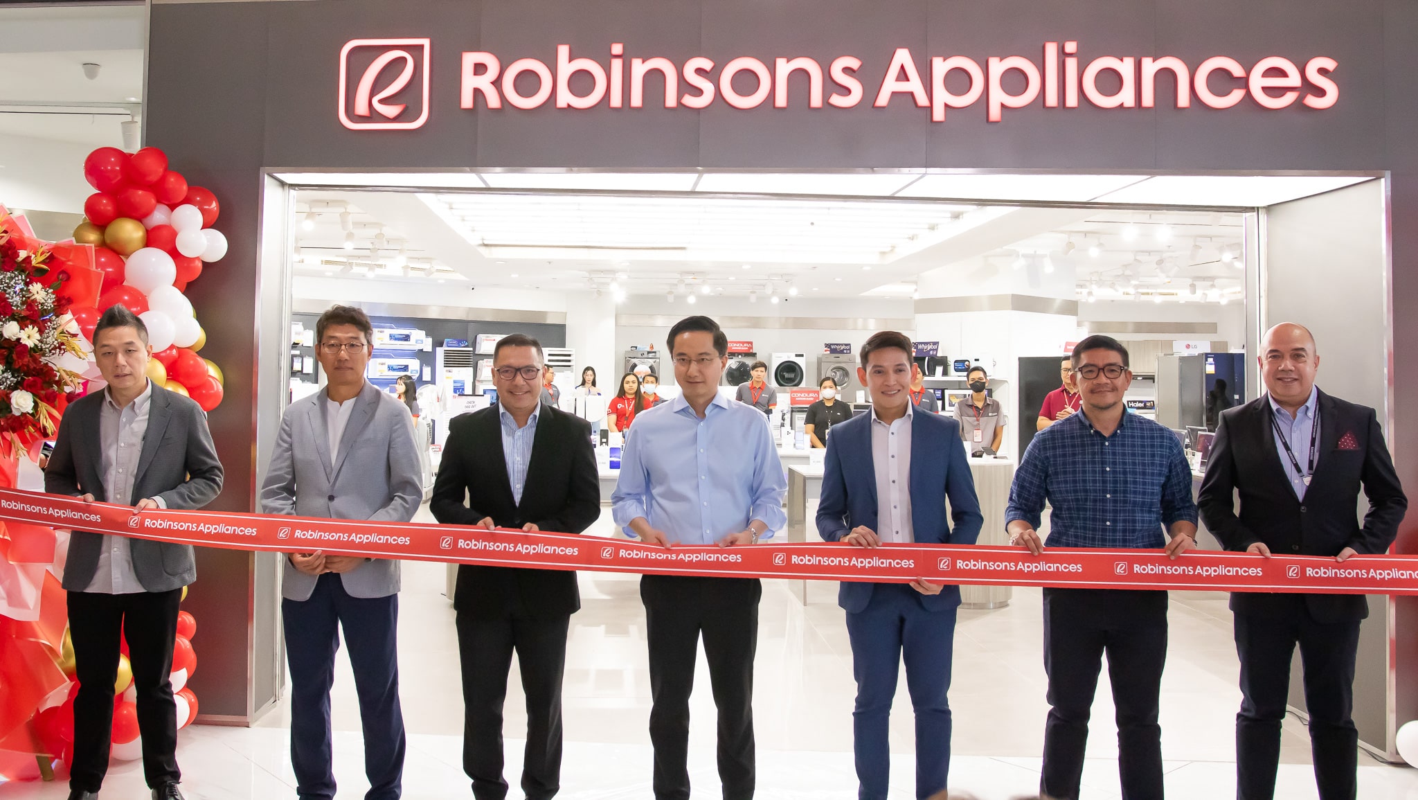 Robinsons Appliances officially opens their latest branch in Opus Mall