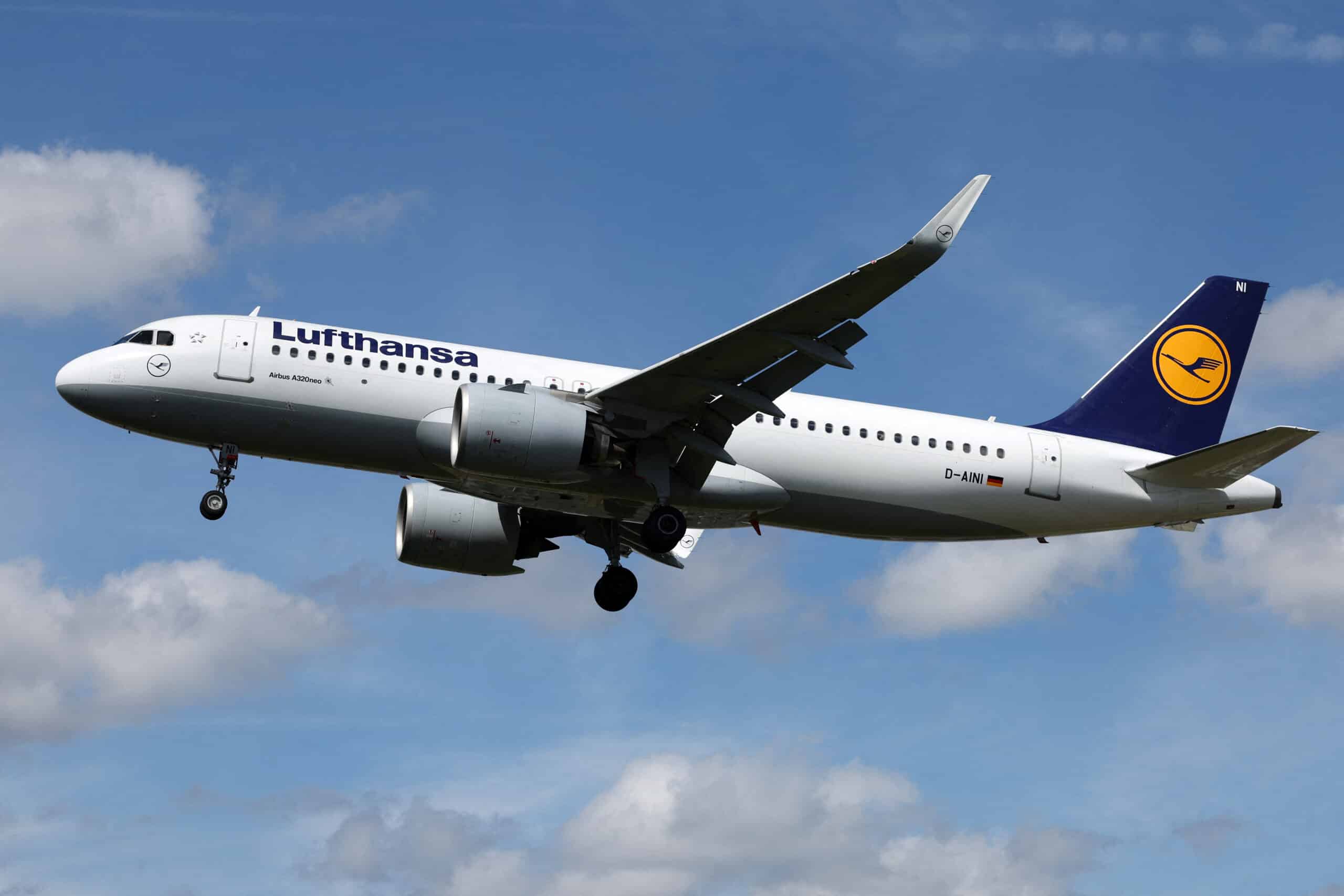 A Lufthansa airlines Airbus-A320-271N comes in to land at Heathrow Airport in west London on April 29, 2024.