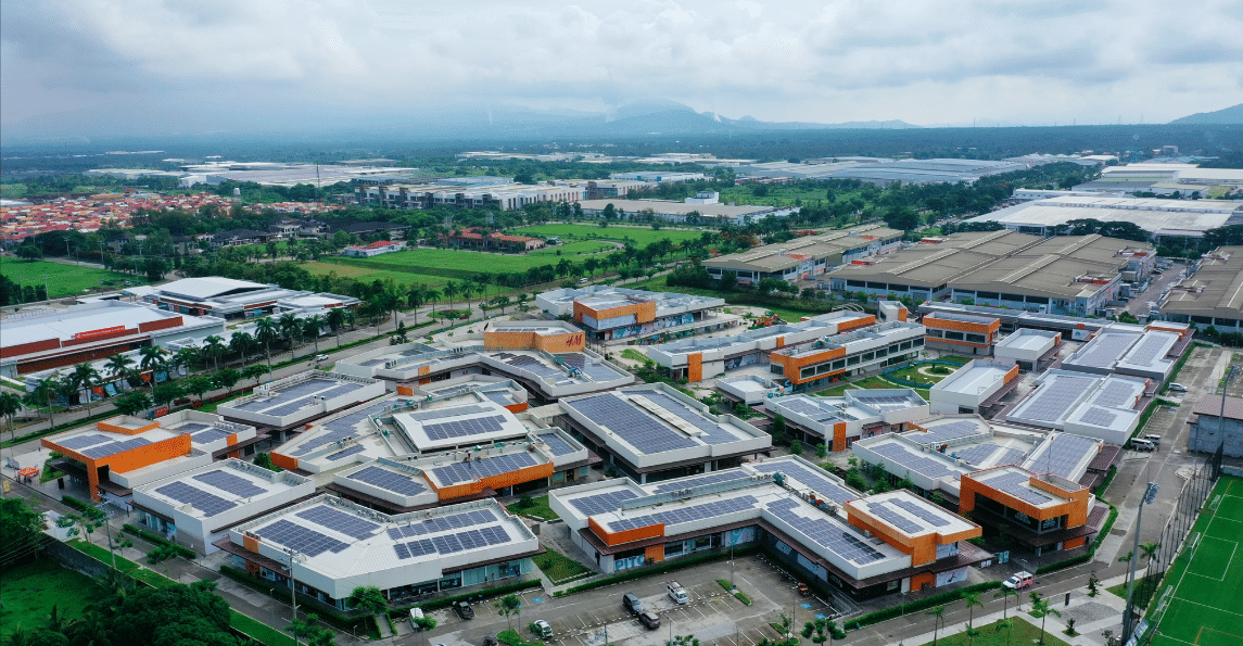 Aside from the typical office, residential, and retail projects, property players should also con-sider developing industrial space and warehouses within their masterplanned communities.
(HTTPS://ABOITIZINFRACAPITAL.COM)